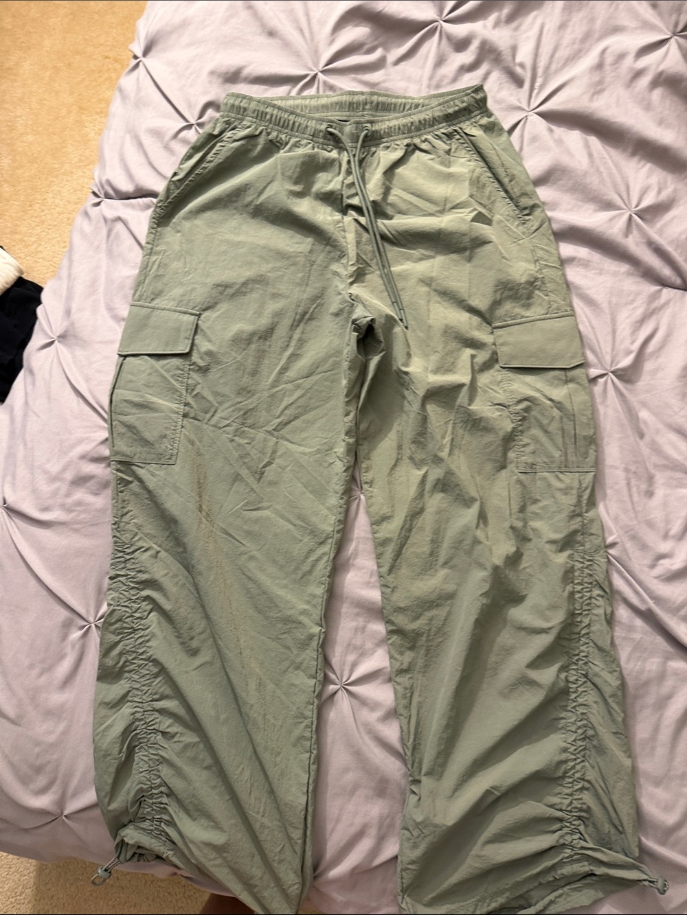 Gilly Hicks Light Olive Wide-Leg Cargo Pants